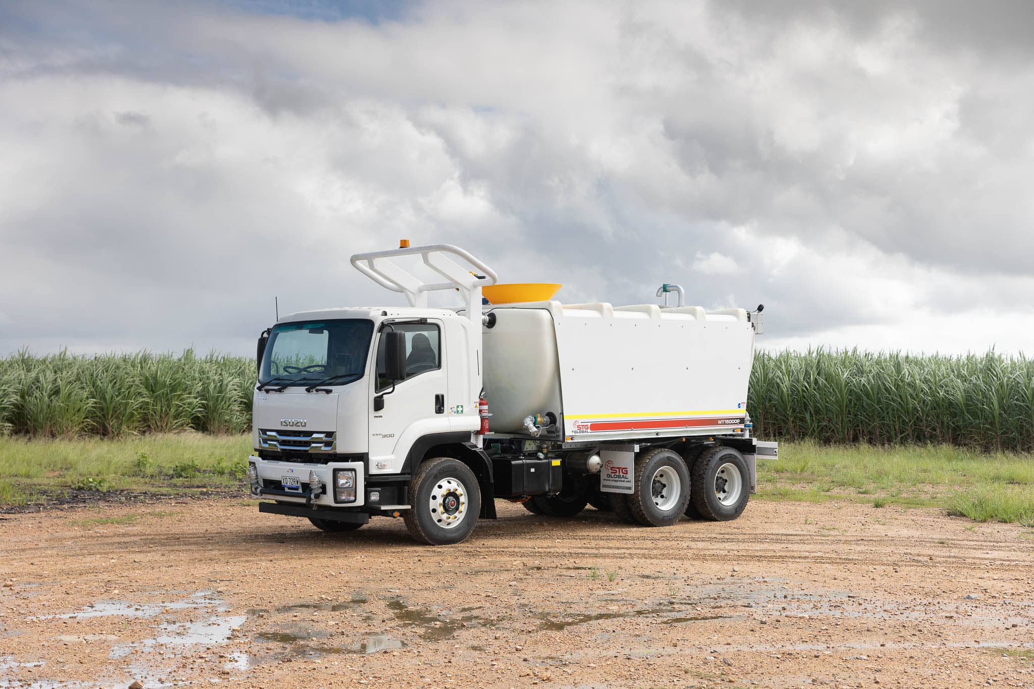 water-trucks-big-rock-water-hauling